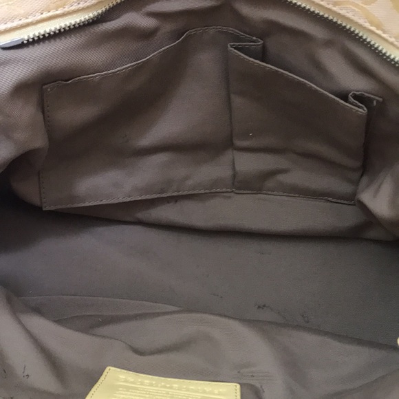 Coach Signature Yellow Handbag - Picture 10 of 16